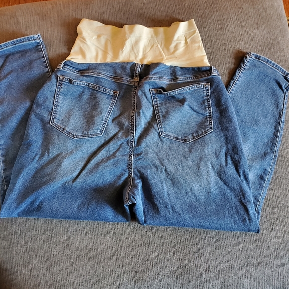 Maternity Jean's 18W - Picture 1 of 3